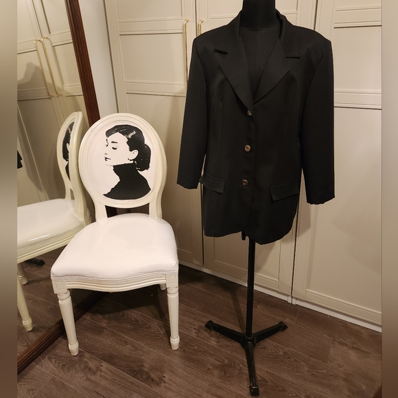 Vintage Hampton Row Black Blazer with Gold Buttons - Picture 7 of 10